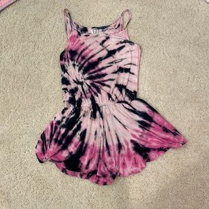 girls tie die romper never worn